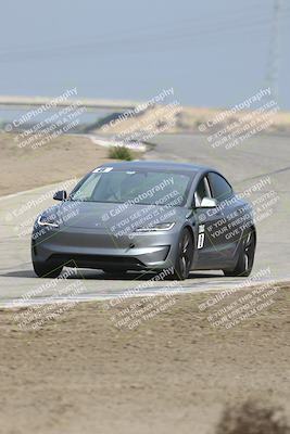 media/Oct-19-2025-Speed Ventures (Sun) [[a6e7fe67be]]/TC B/Session 2 (Outside Grapevine)/